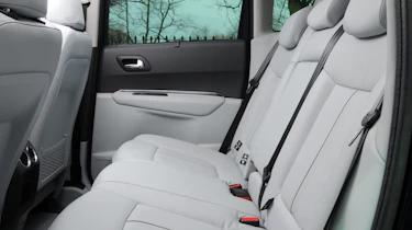 Peugeot 3008 rear seats