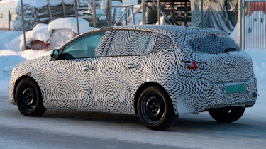 Peugeot 308 rear side