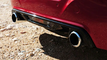 Peugeot RCZ R exhaust
