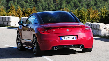 Peugeot RCZ R rear corner