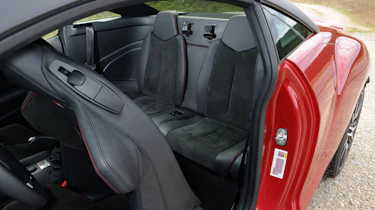 Peugeot RCZ R rear seats