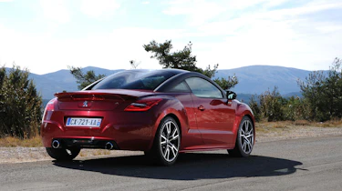 Peugeot RCZ R rear static
