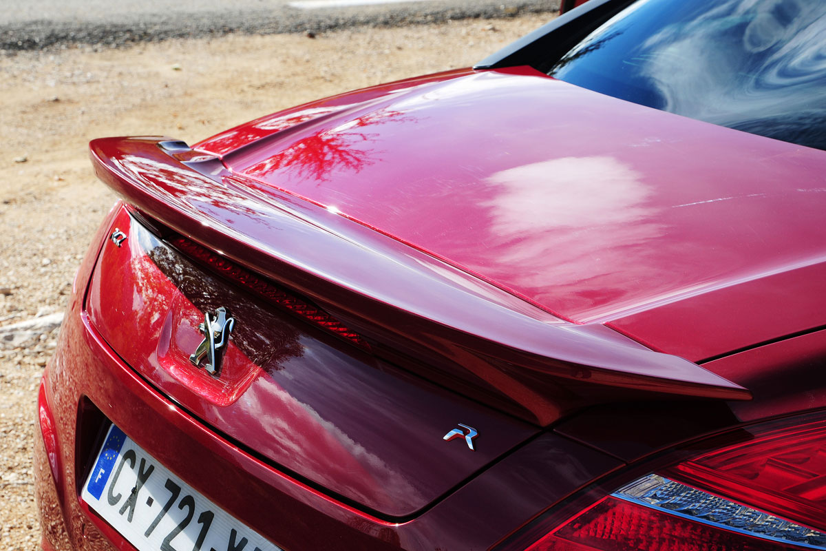 Peugeot RCZ R rear wing