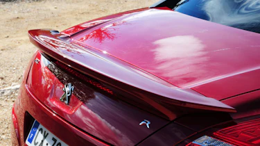 Peugeot RCZ R rear wing