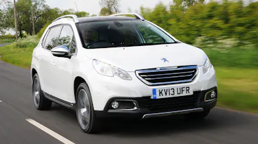 Peugeot 2008 1.6 e-HDi front action