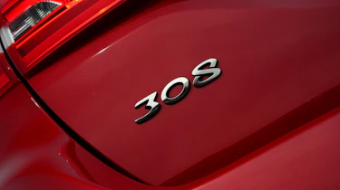 Peugeot 308 SW estate badge