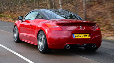 Peugeot RCZ R 2014 UK rear tracking