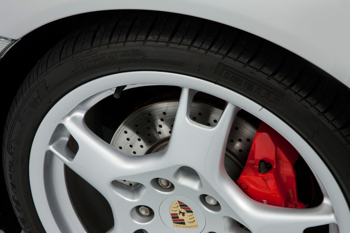 Porsche 911 997 brakes
