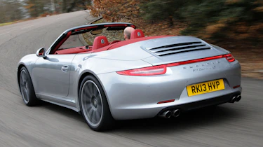 Porsche 911 Carrera 4S Cabriolet rear cornering