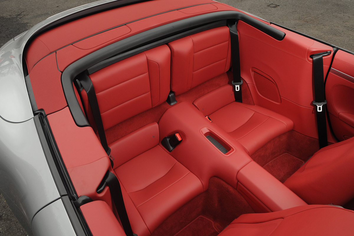 Porsche 911 Carrera 4S Cabriolet rear static