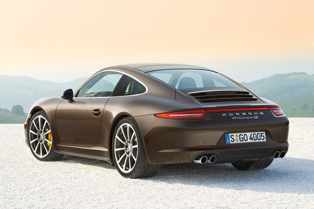 Porsche 911 Carrera 4S Coupe rear three-quarters