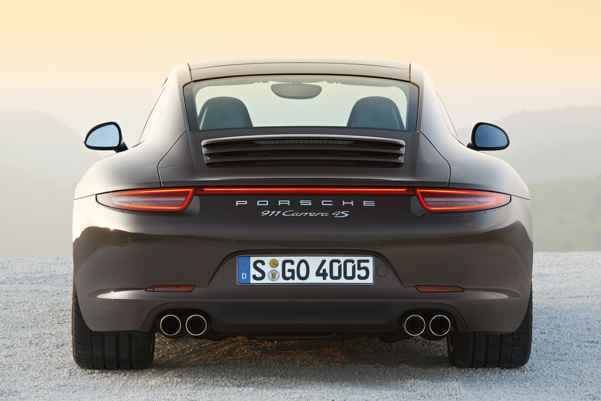 Porsche 911 Carrera 4S Coupe rear