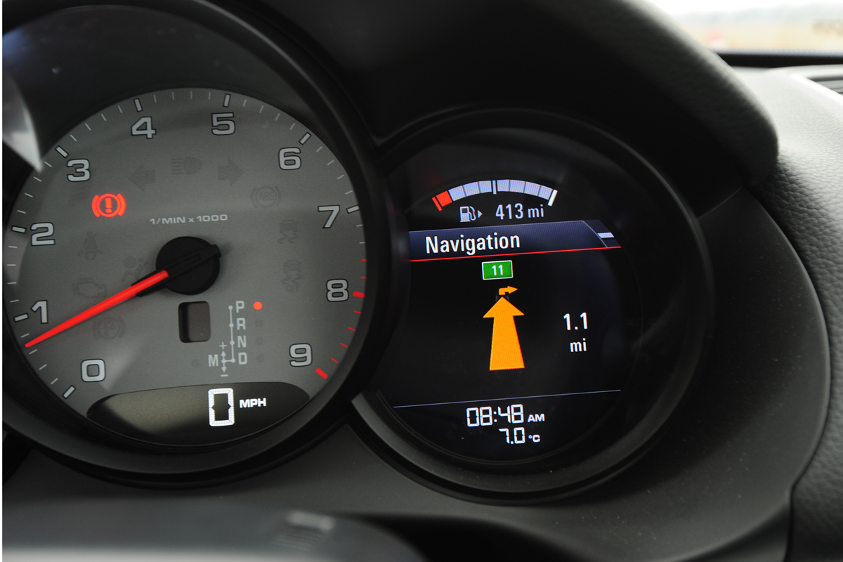 Porsche Cayman S dials