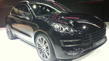 Porsche Macan Tokyo 2013 front