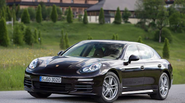 Porsche Panamera S front cornering
