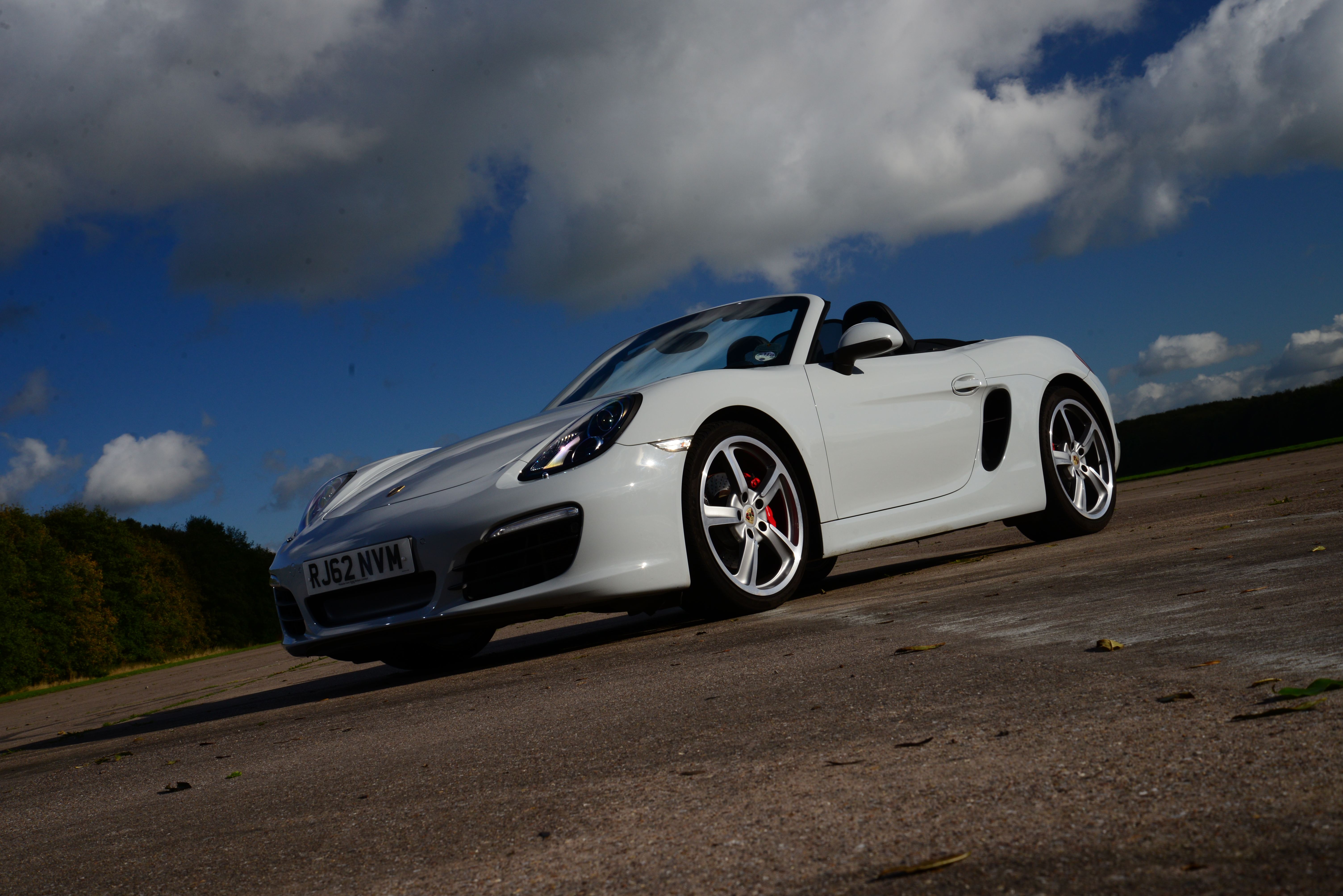 Porsche Boxster S tracking