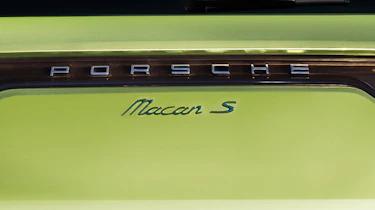 Porsche Macan details rear