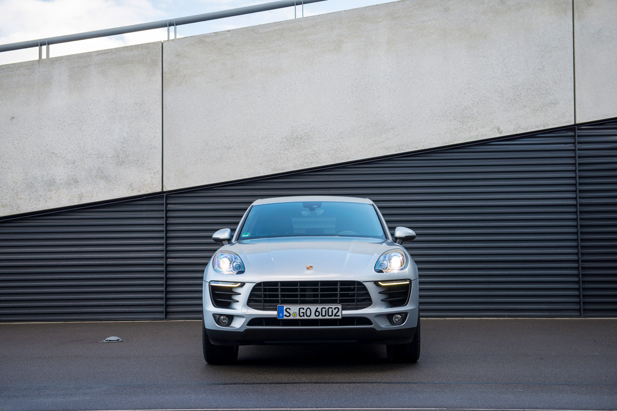 Porsche Macan S 2014 front