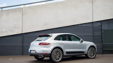 Porsche Macan S 2014 rear