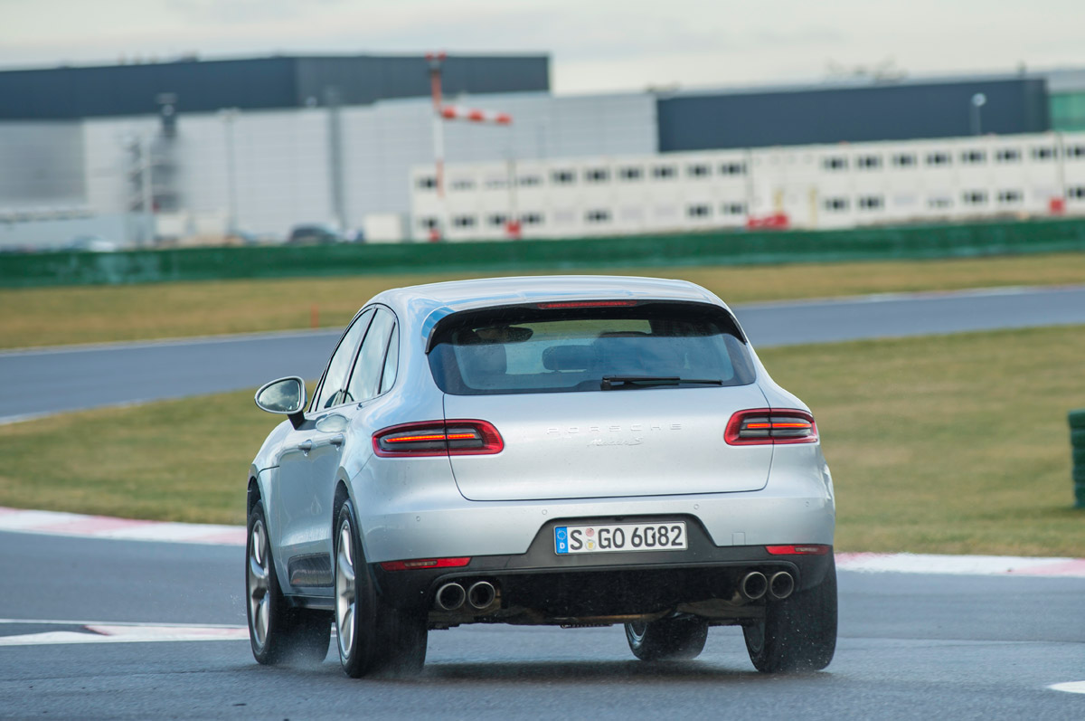 Porsche Macan S 2014 silver rear