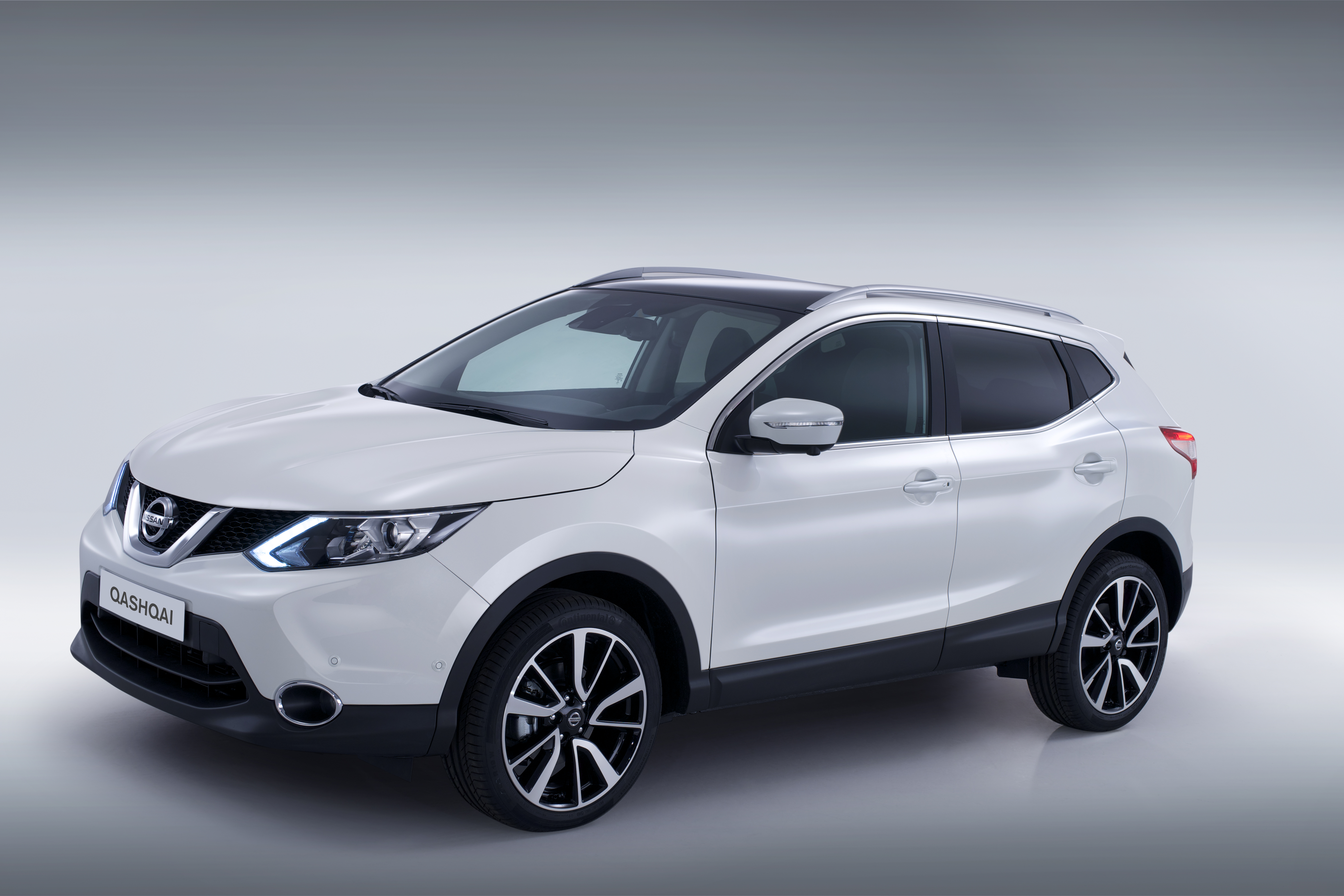 Nissan Qashqai 2014 front shot