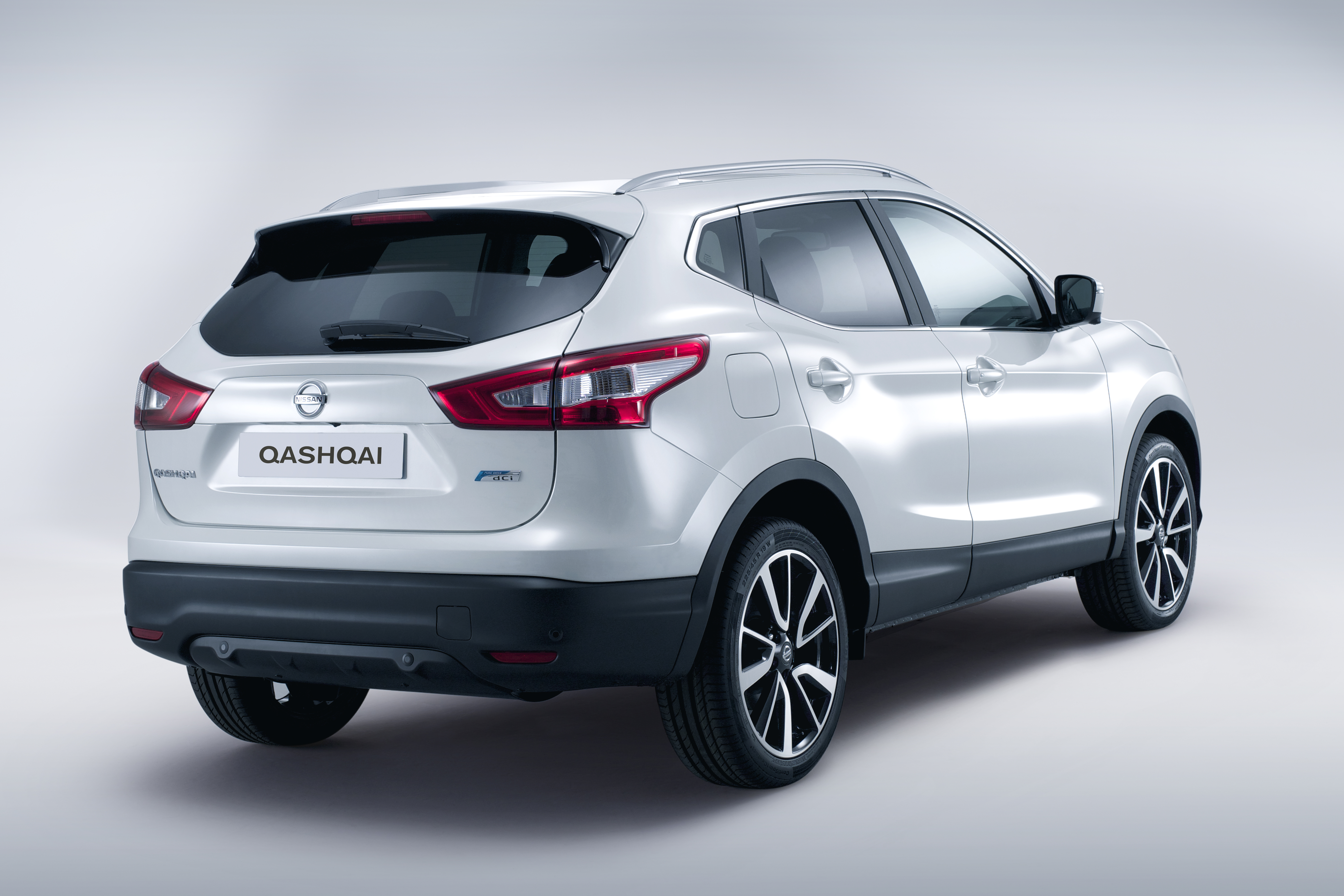 Nissan Qashqai 2014 rear static
