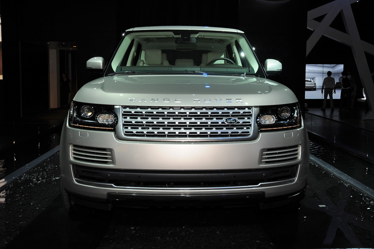 Range Rover 4.4 SDV8 interior