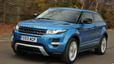 Range Rover Evoque Coupe front tracking