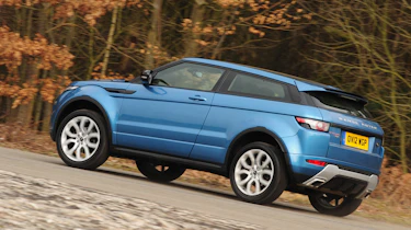 Range Rover Evoque Coupe panning