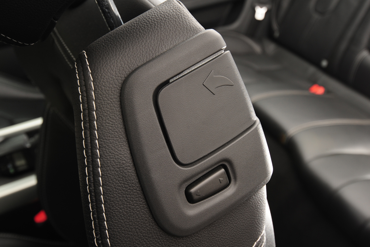 Range Rover Evoque Coupe seat detail