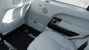 Range Rover LWB 2014 legroom
