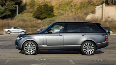 Range Rover LWB 2014 pan