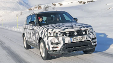 Range Rover Sport front tracking