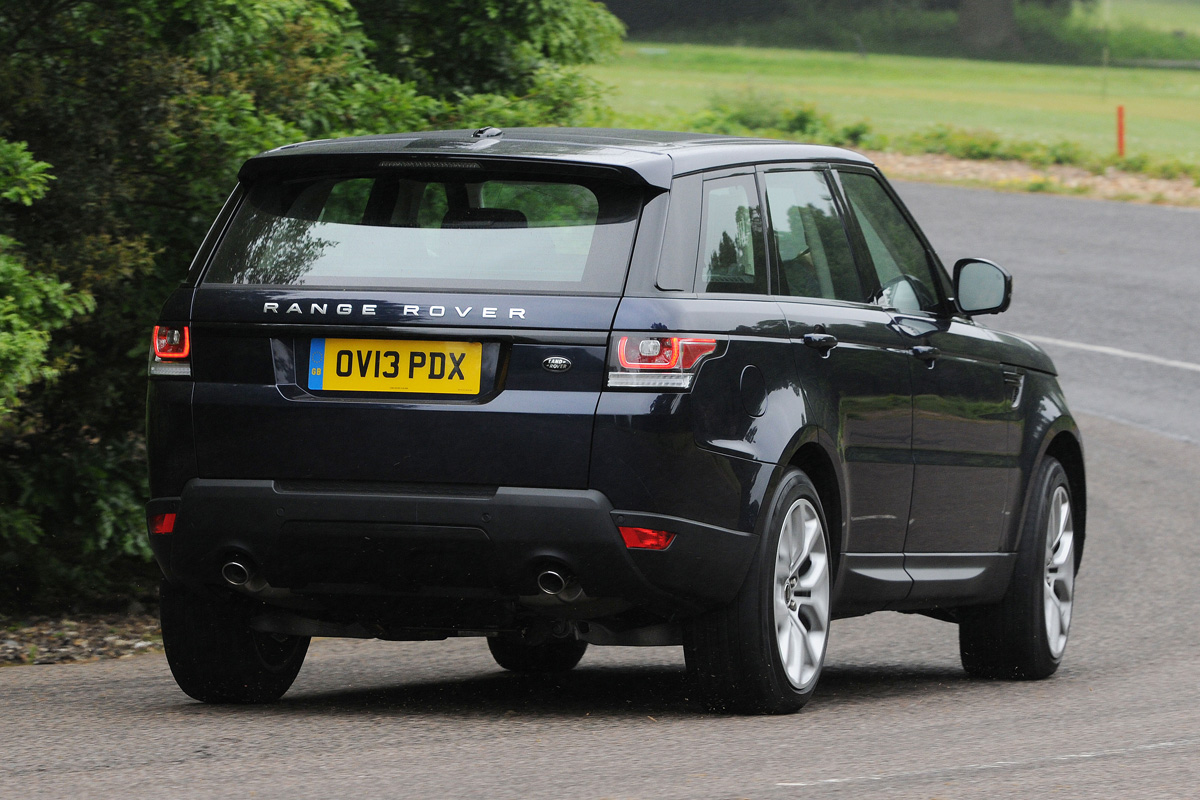 Range Rover Sport SDV6 rear cornering