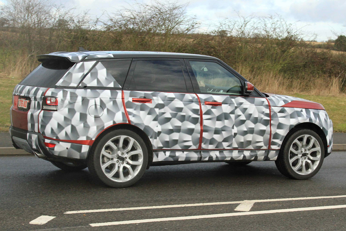 Range Rover Sport rear side