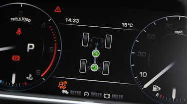 Range Rover Sport SDV6 dials