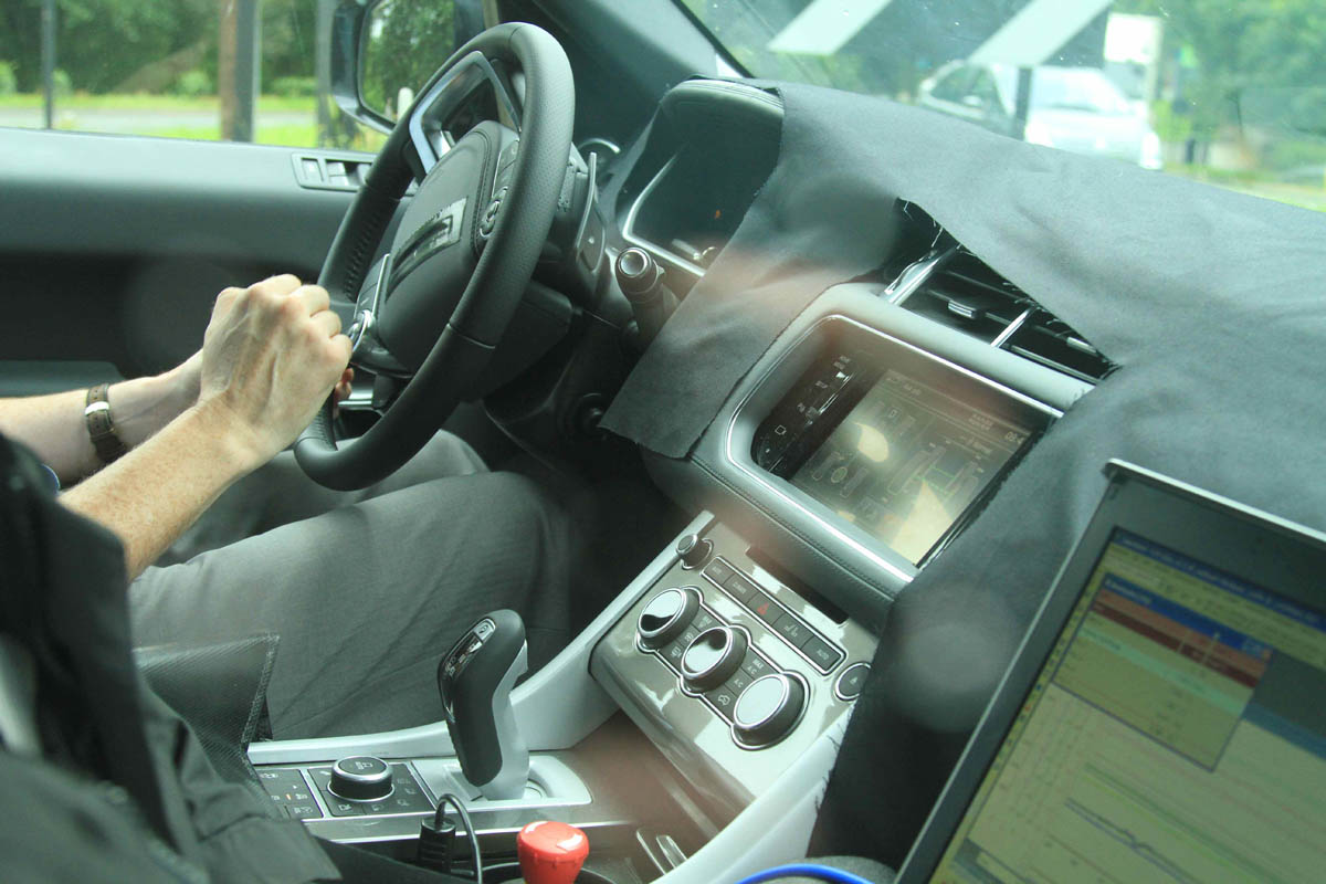 Range Rover Sport interior