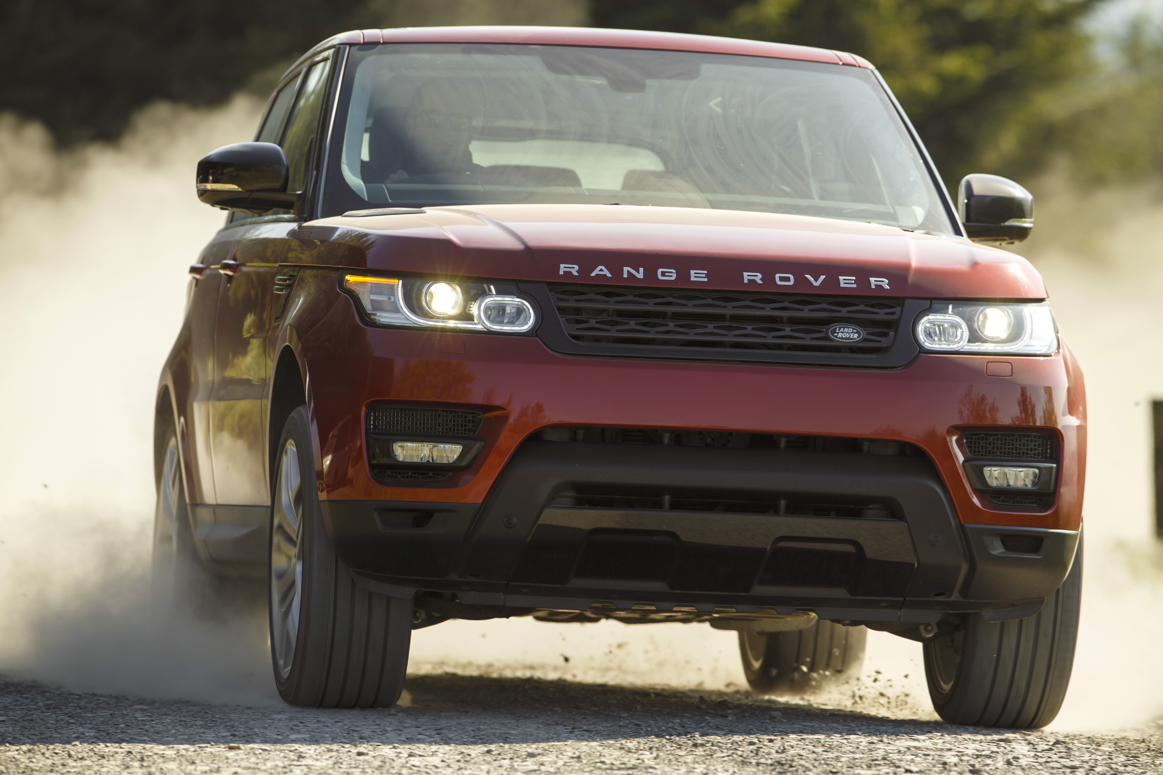 Range Rover Sport Supercharged front grille