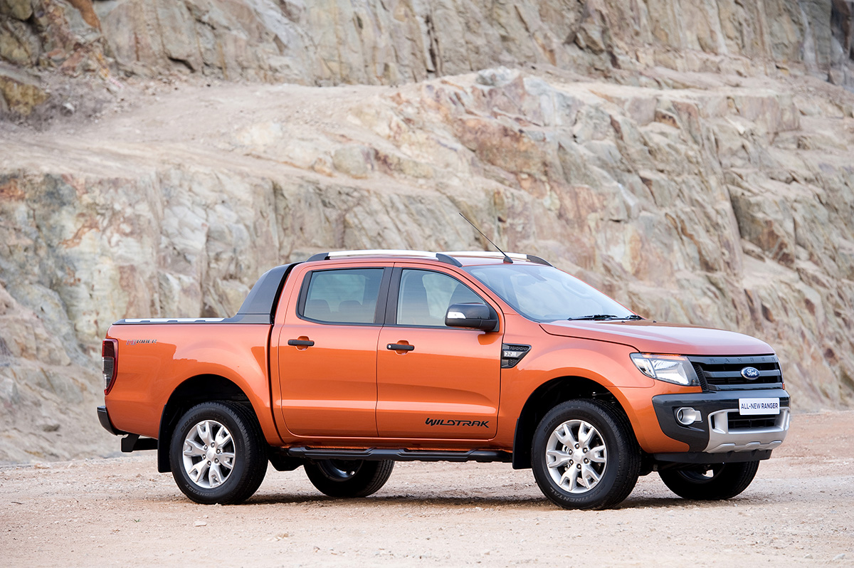 Ford Ranger right side