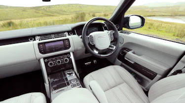 Range Rover front interior