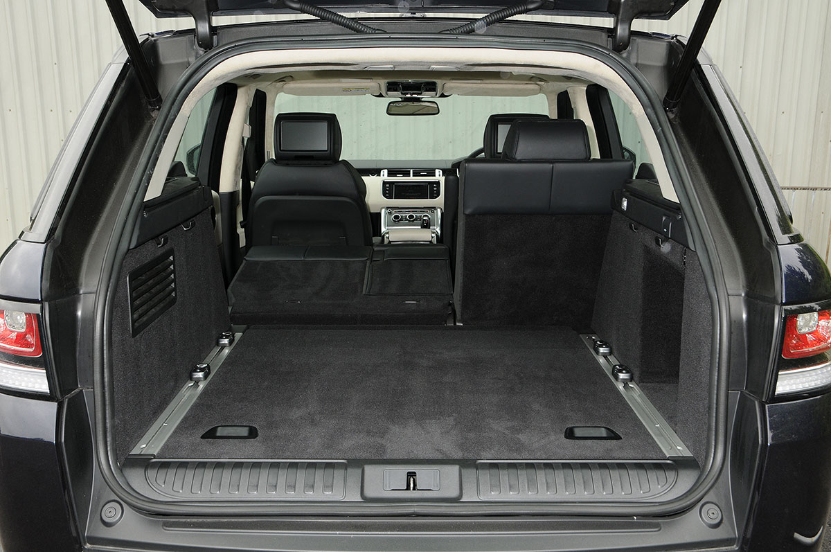 Range Rover Sport boot