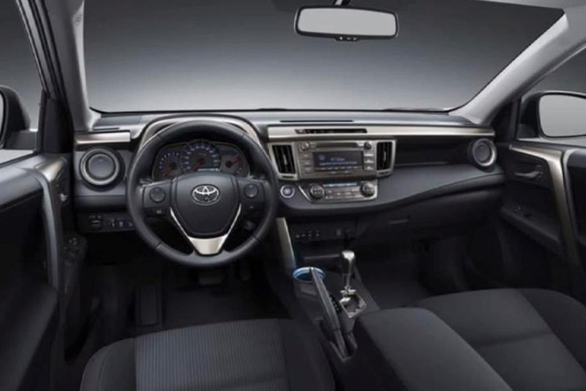 Toyota RAV4 dash