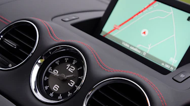 Peugeot RCZ R sat-nav