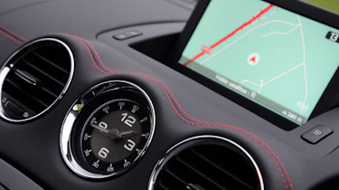 Peugeot RCZ R sat-nav