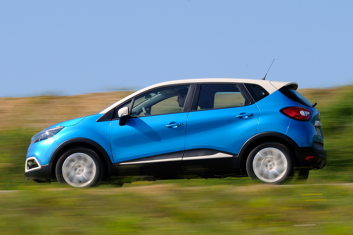 Renault Captur panning