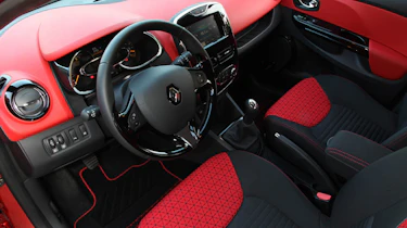 Renault Clio dCi 90 Dynamique S interior