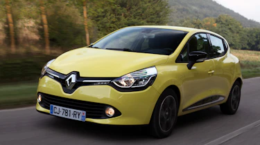 Renault Clio front tracking