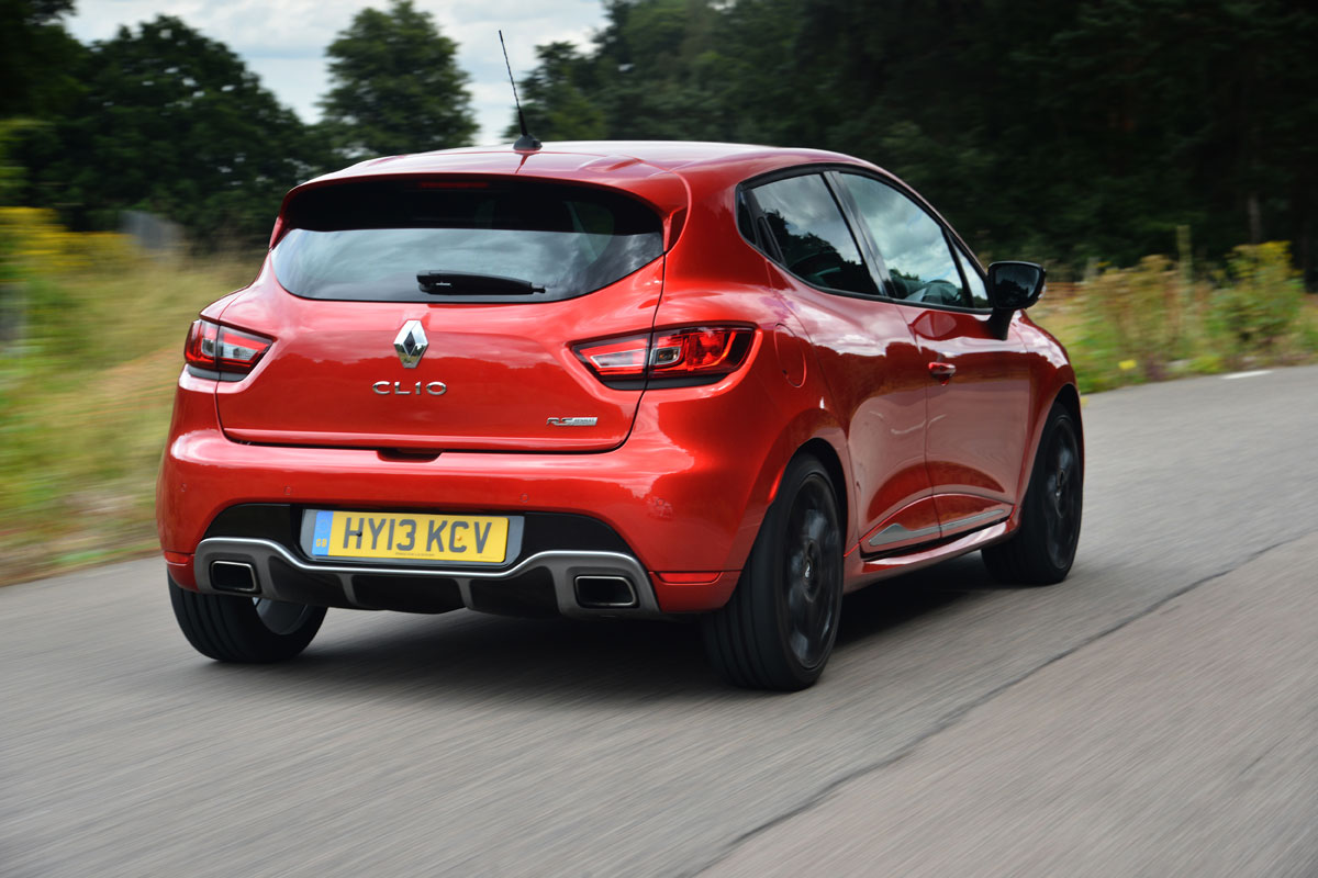Renault Clio Renaultsport rear tracking