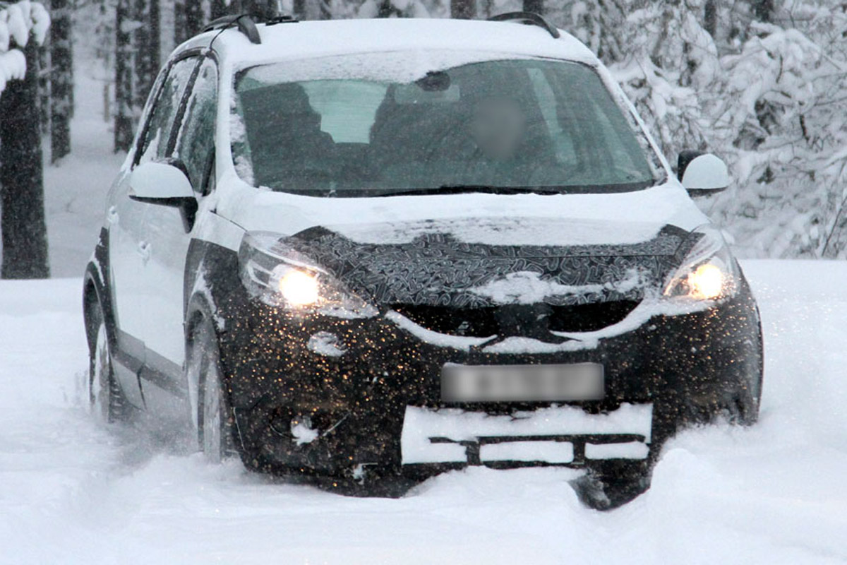 Renault Scenic crossover front