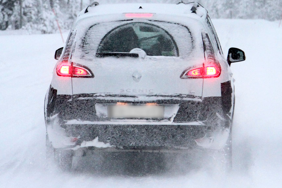 Renault Scenic crossover rear